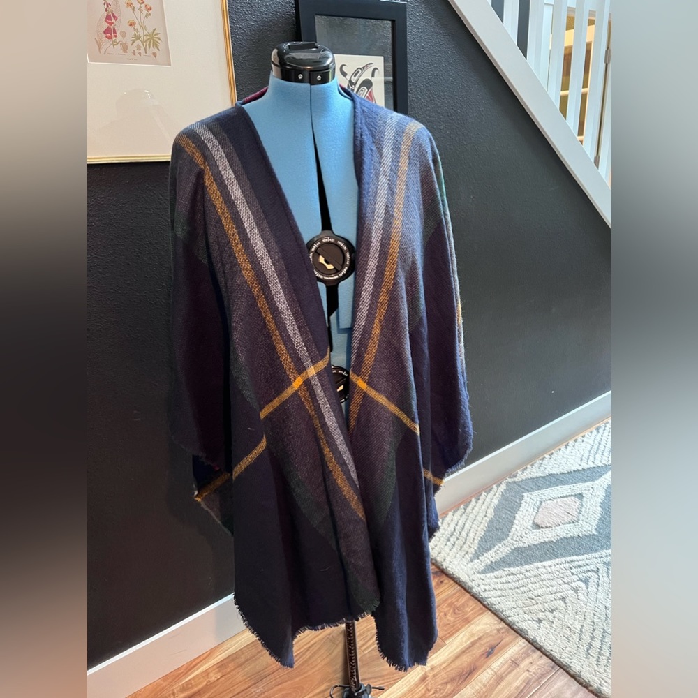 Fall plaid poncho!